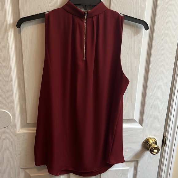 Top - Picture 3 of 3